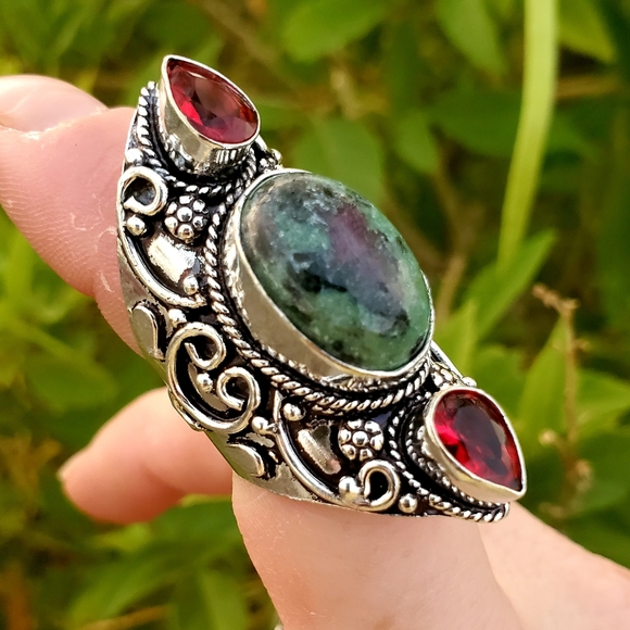 New Huge Ruby Zoisite and Garnet 925 Silver Statement Ring. - Picture 13 of 16